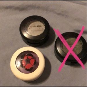 MAC COSMETICS | Two Shimmer Eyeshadows
